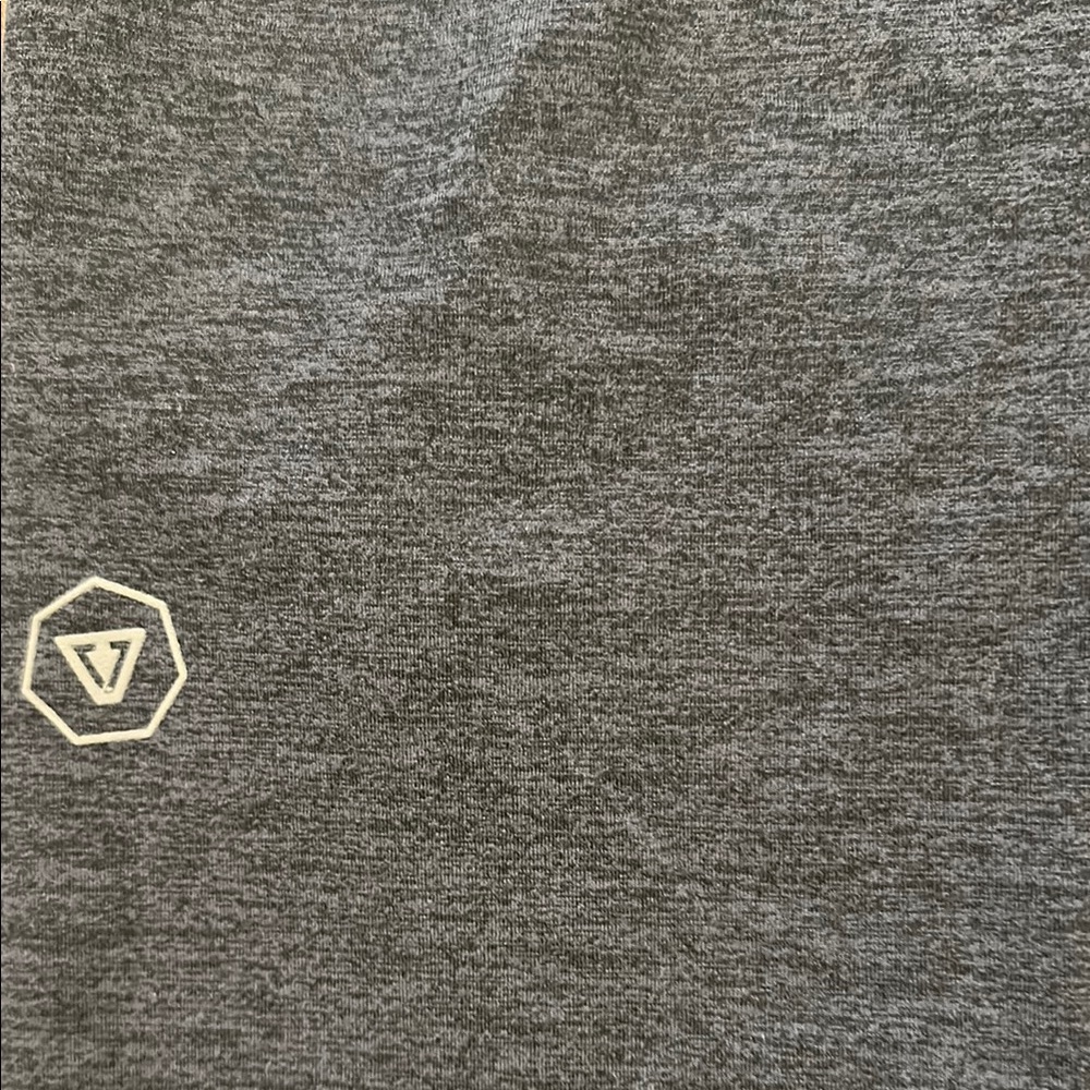 VISSLA Men's Dark Gray Athletic Shorts - Picture 7 of 10
